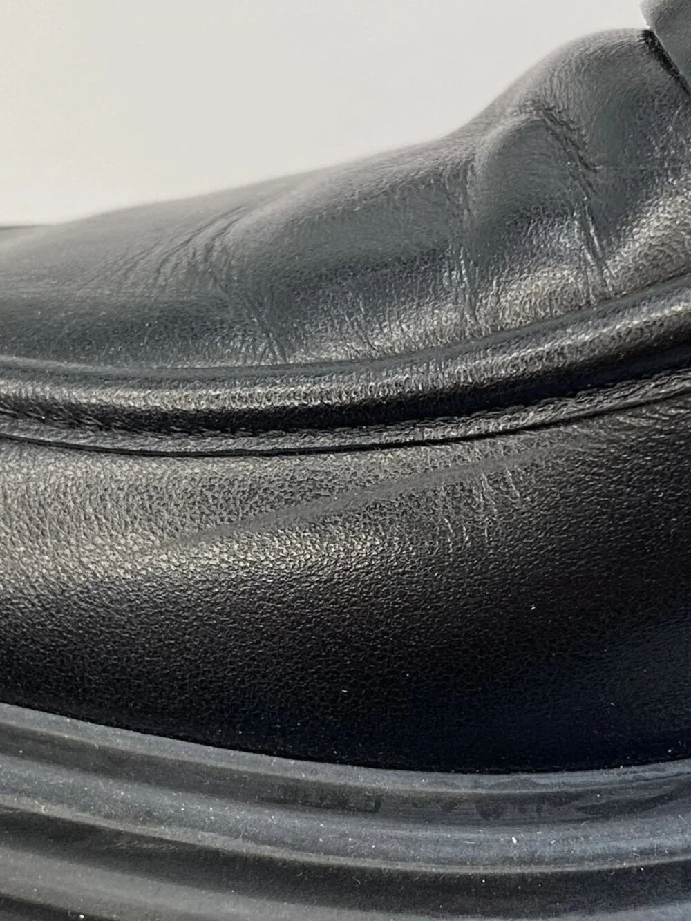 Stuart Weitzman Soho Loafer Women's Size 7.5 Black Leather Platform